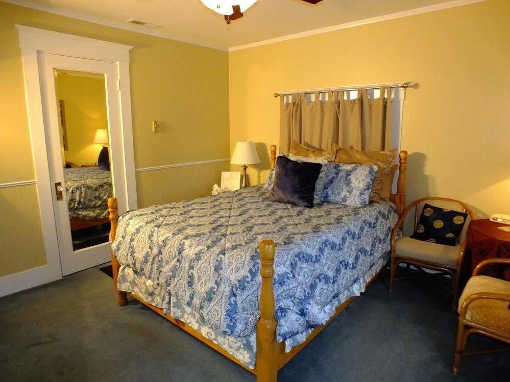 Sunnyside Inn Bed &Breakfast ภายนอก รูปภาพ